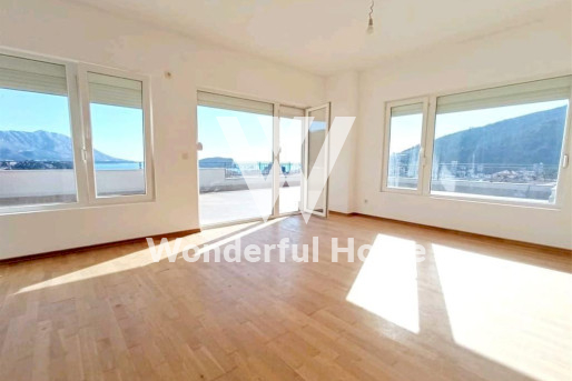 Spacious 2 bedroom apartment with stunning sea views in Dubovica Lux, Budva.